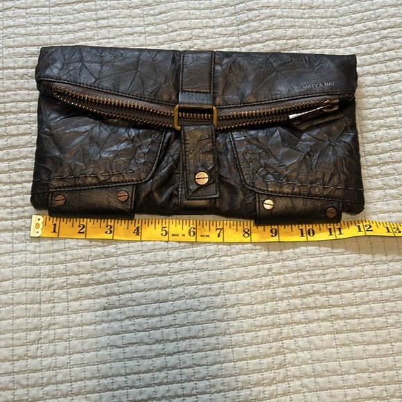 Matt & Nat vegan clutch - Picture 9 of 13